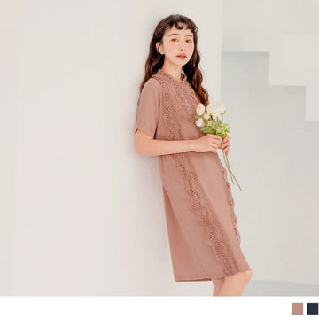 SHORT SLEEVE LACED COLLAR CHIFFON DRESS
