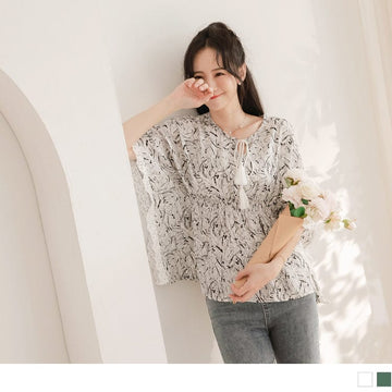 RUFFLE SLEEVE PRINTED ELASTIC WAIST TASSEL TOPS