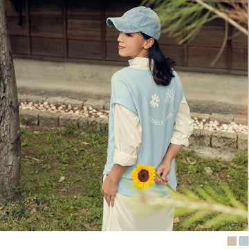 V-NECK DIP HEM SHORT SLEEVE TOPS