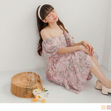 SWEETHEART COLLAR RUFFLE SLEEVE PRINTED MIDI DRESS