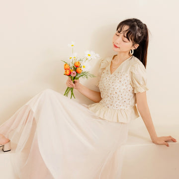 V-Neck Floral Patchwork Puff Sleeve Short Top