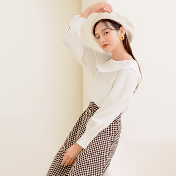 Eyelet Lace Embroidered Collar Puff Sleeve Top
