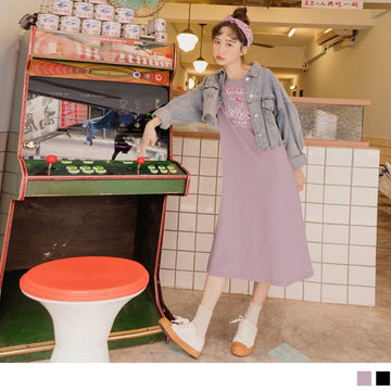 SHORT SLEEVE BOAT NECK HELLO KITTY MIDI DRESS