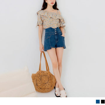 HIGH WAIST BUTTONS PATCHED DENIM SHORTS
