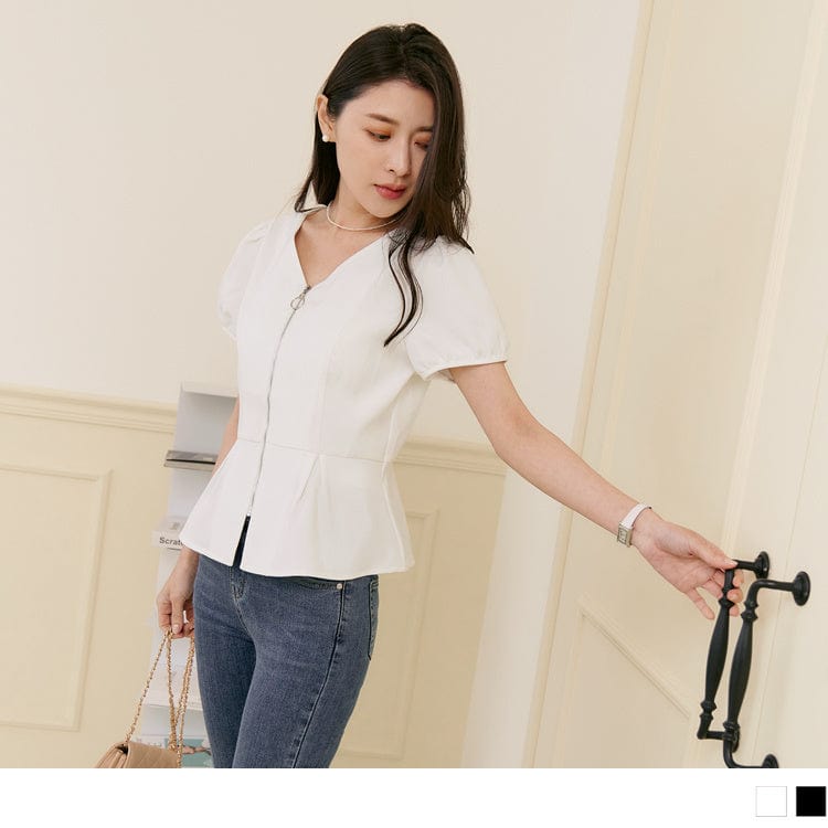 V-NECK ELASTIC WAIST SHORT SLEEVE ZIP TOPS