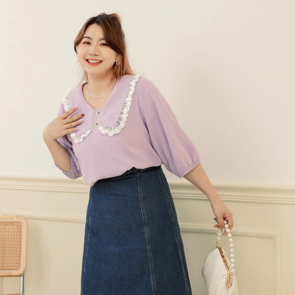 V-Neck Eyelet Lace Puff SleeveTop