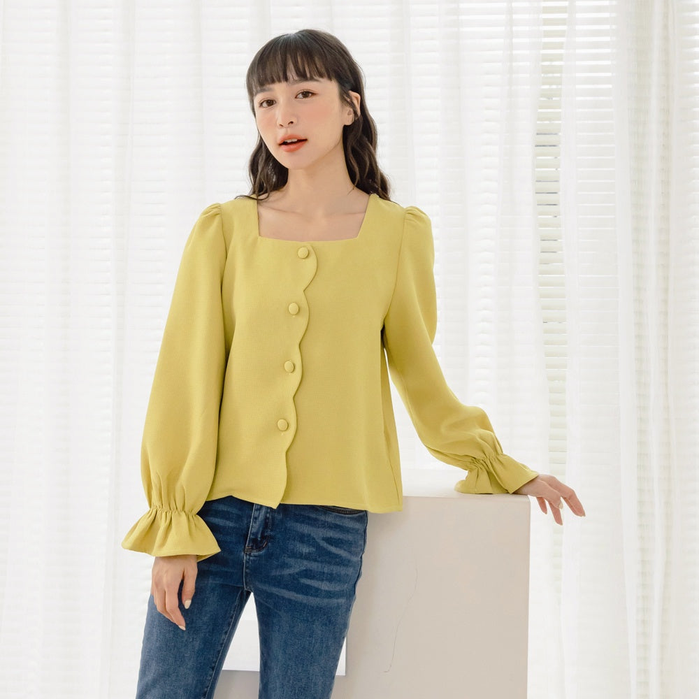 Square Neck Ruffled Collar Sleeve Top