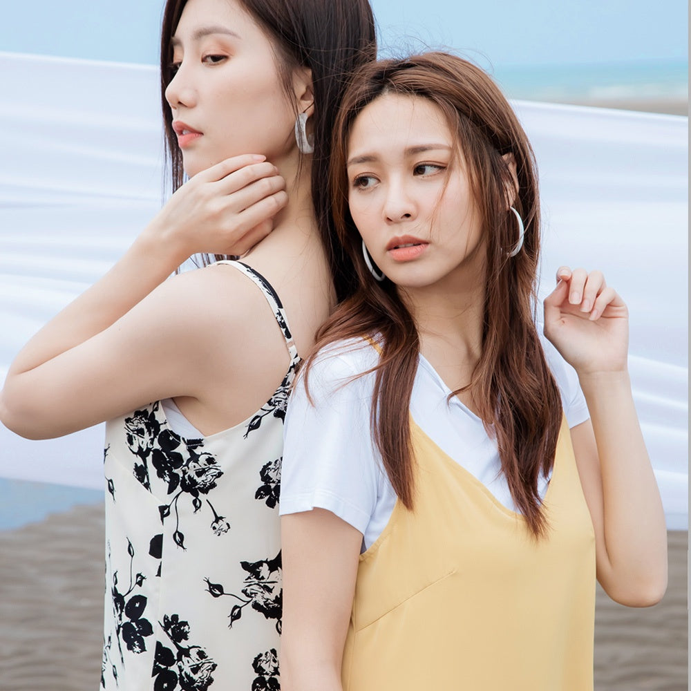Cooling V-Neck Short Sleeve Short Top