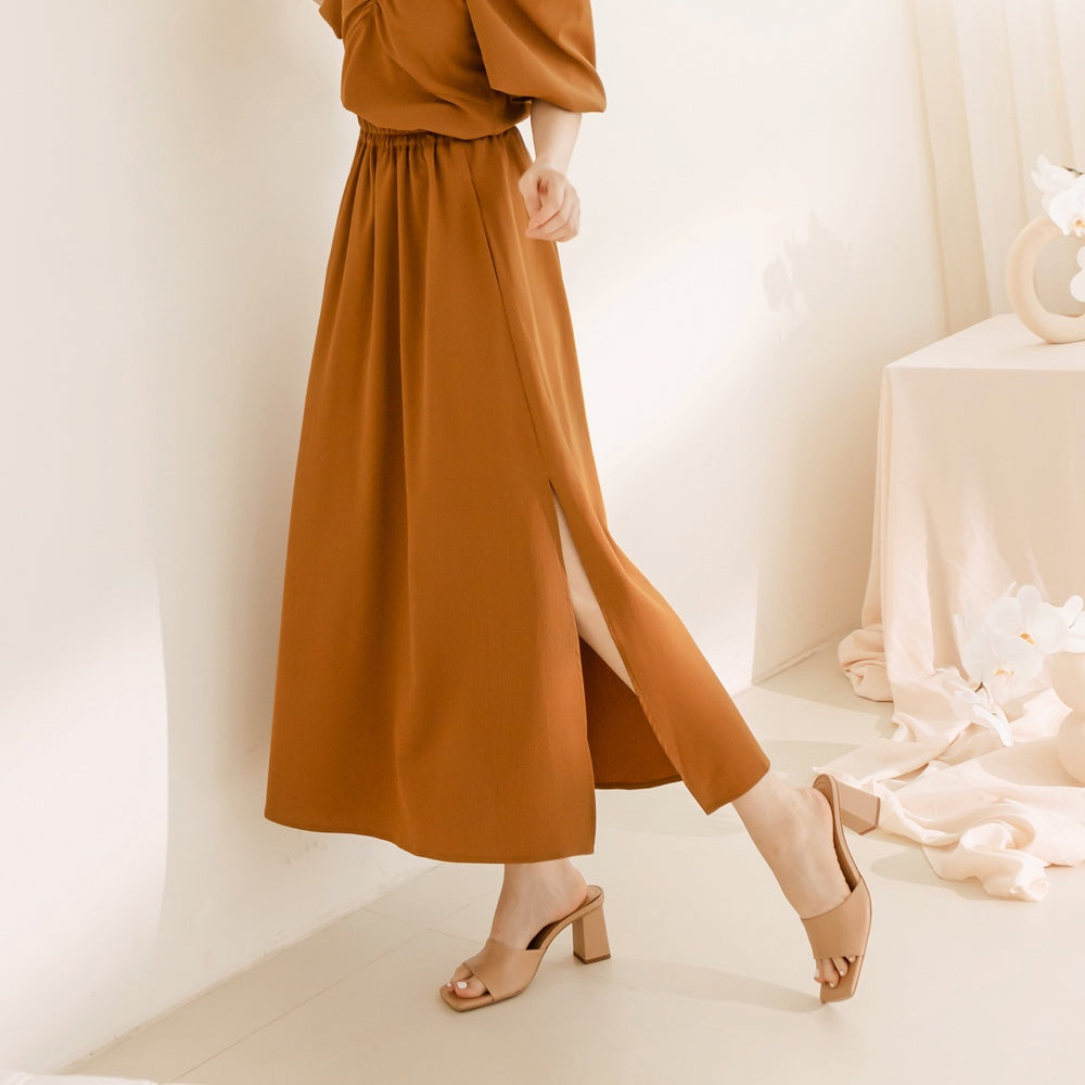 Korean Wrinkle Free Elastic Waist Slit Long Maxi Skirt