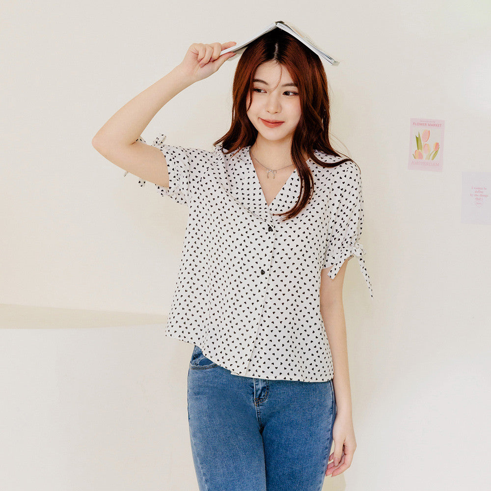 Cute Wrinkle Free Hearts Print Button Shirt Top