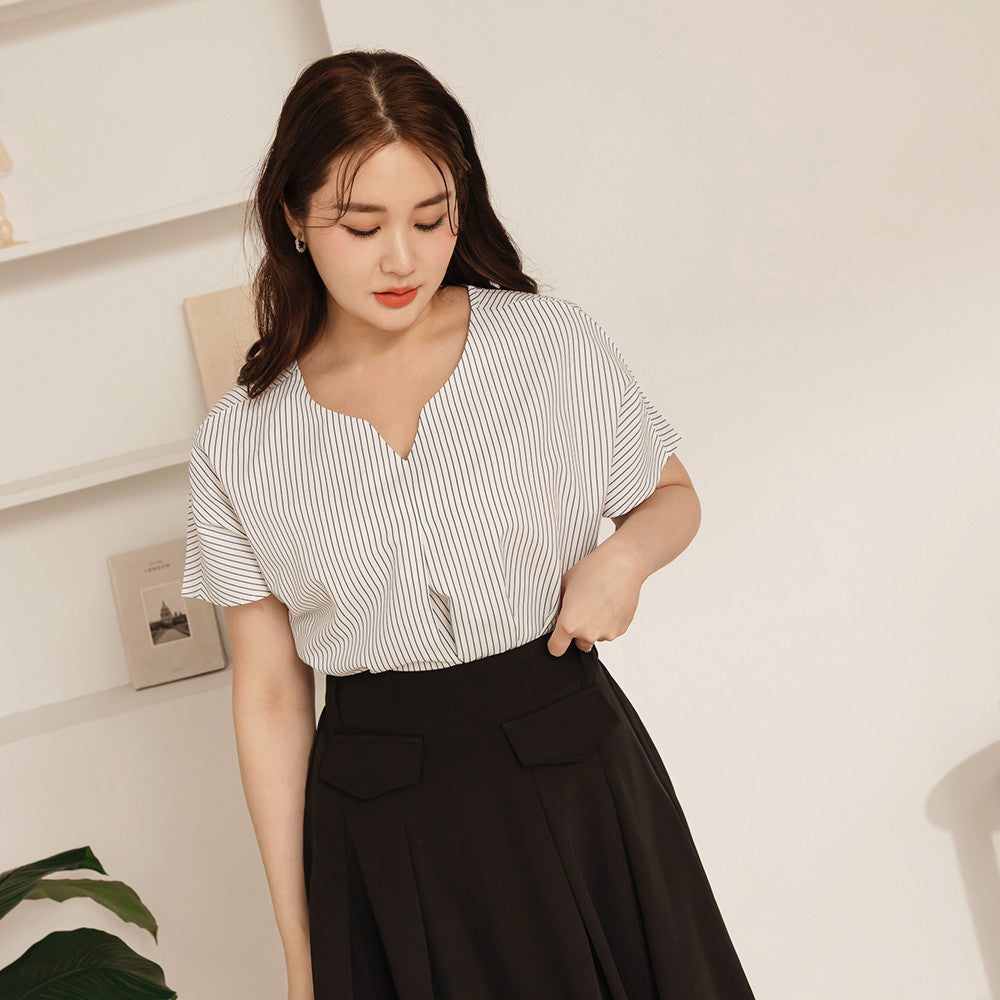 Casual Striped V-Neck Pleated Loose Blouse Top