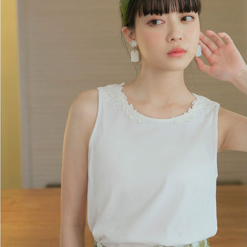 Casual Basic Embroidered Cotton Lace Sleeveless Tank Top